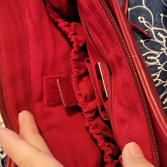 Giani Bernini Purse in Red - Picture 8 of 16